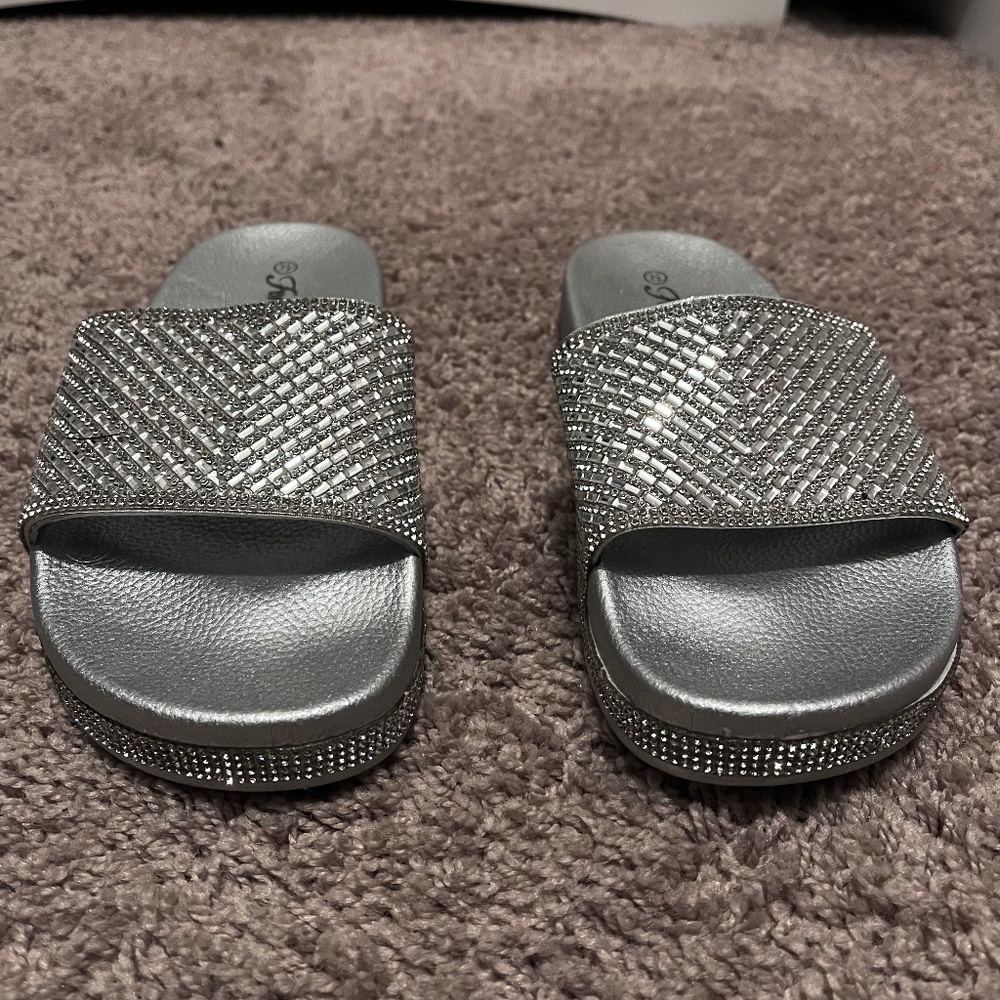 Forever link glitter sandals